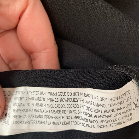 Tie up crop top - Picture 3 of 4